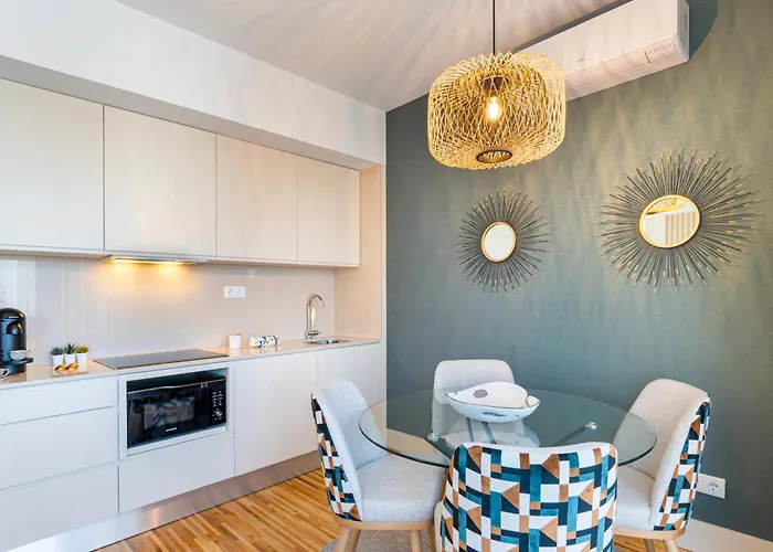 Stylish Poveiros Flat W Balcony By Lovelystay Lejlighed *