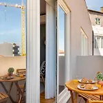 Stylish Poveiros Flat W Balcony By Lovelystay Porto