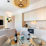 Stylish Poveiros Flat W Balcony By Lovelystay