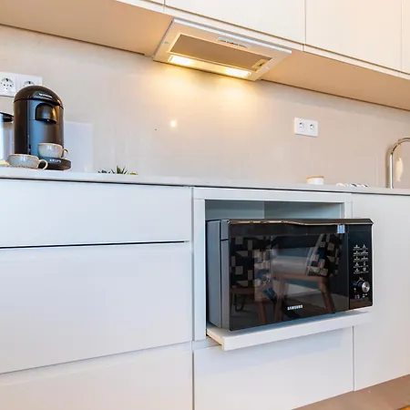 Stylish Poveiros Flat W Balcony By Lovelystay Lejlighed Porto