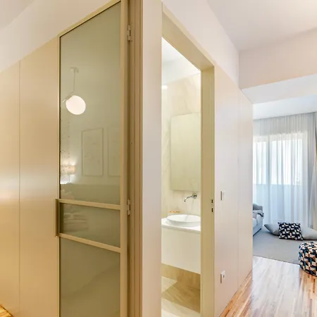 Stylish Poveiros Flat W Balcony By Lovelystay Apartman Porto